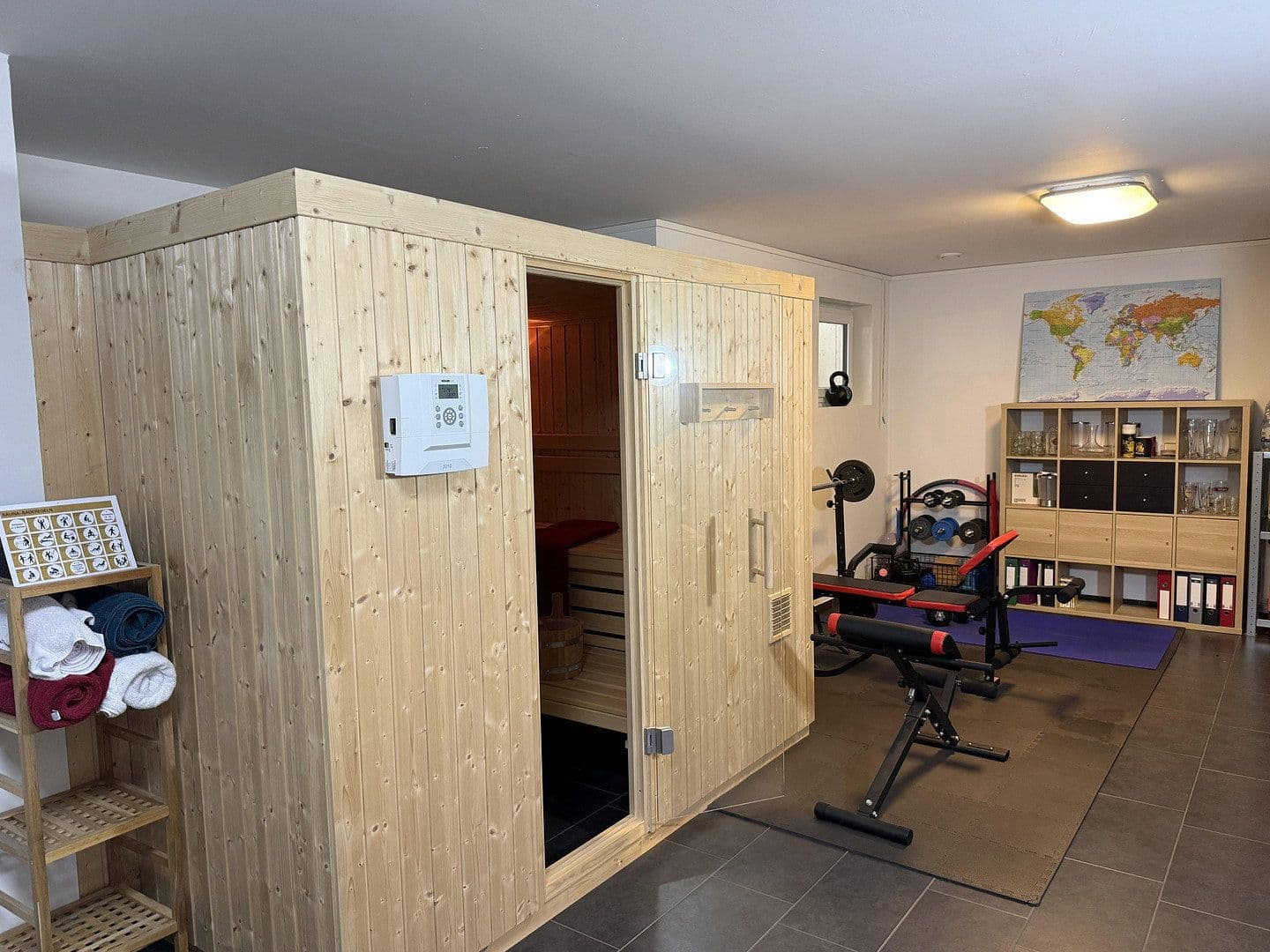 Prodej domu 141 m², pozemek 704 m², Oberhausen, Severní Porýní-Vestfálsko Prodej domu 141 m², pozemek 704 m², Oberhausen, Severní Porýní-Vestfálsko