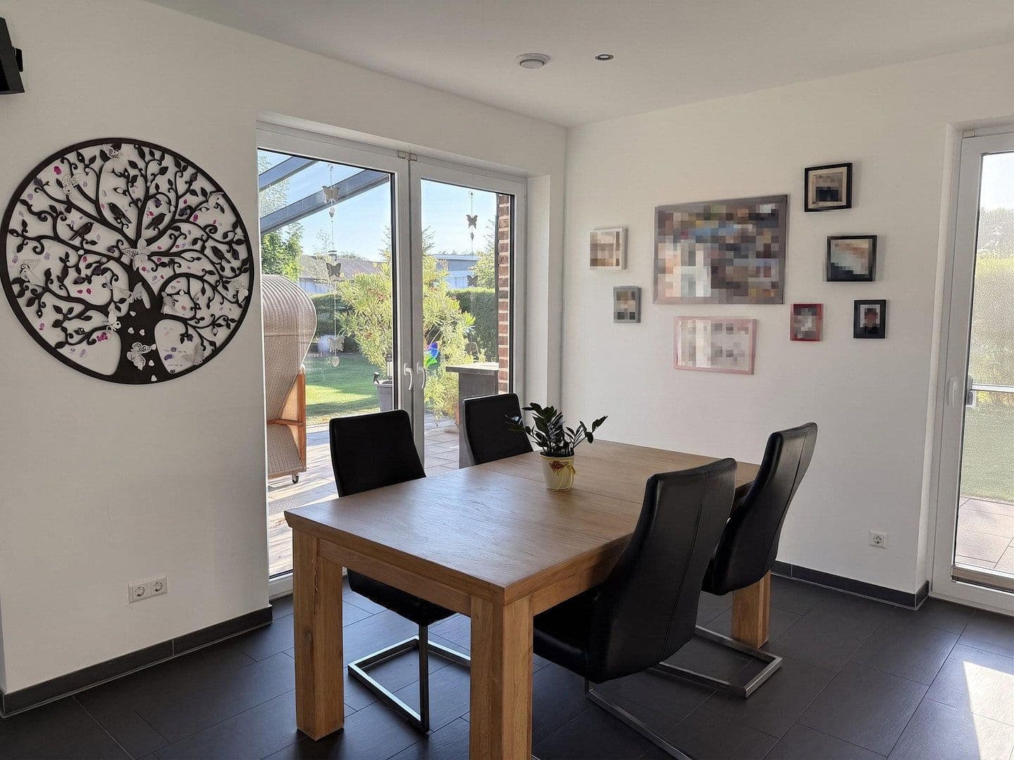 Prodej domu 141 m², pozemek 704 m², Oberhausen, Severní Porýní-Vestfálsko Prodej domu 141 m², pozemek 704 m², Oberhausen, Severní Porýní-Vestfálsko