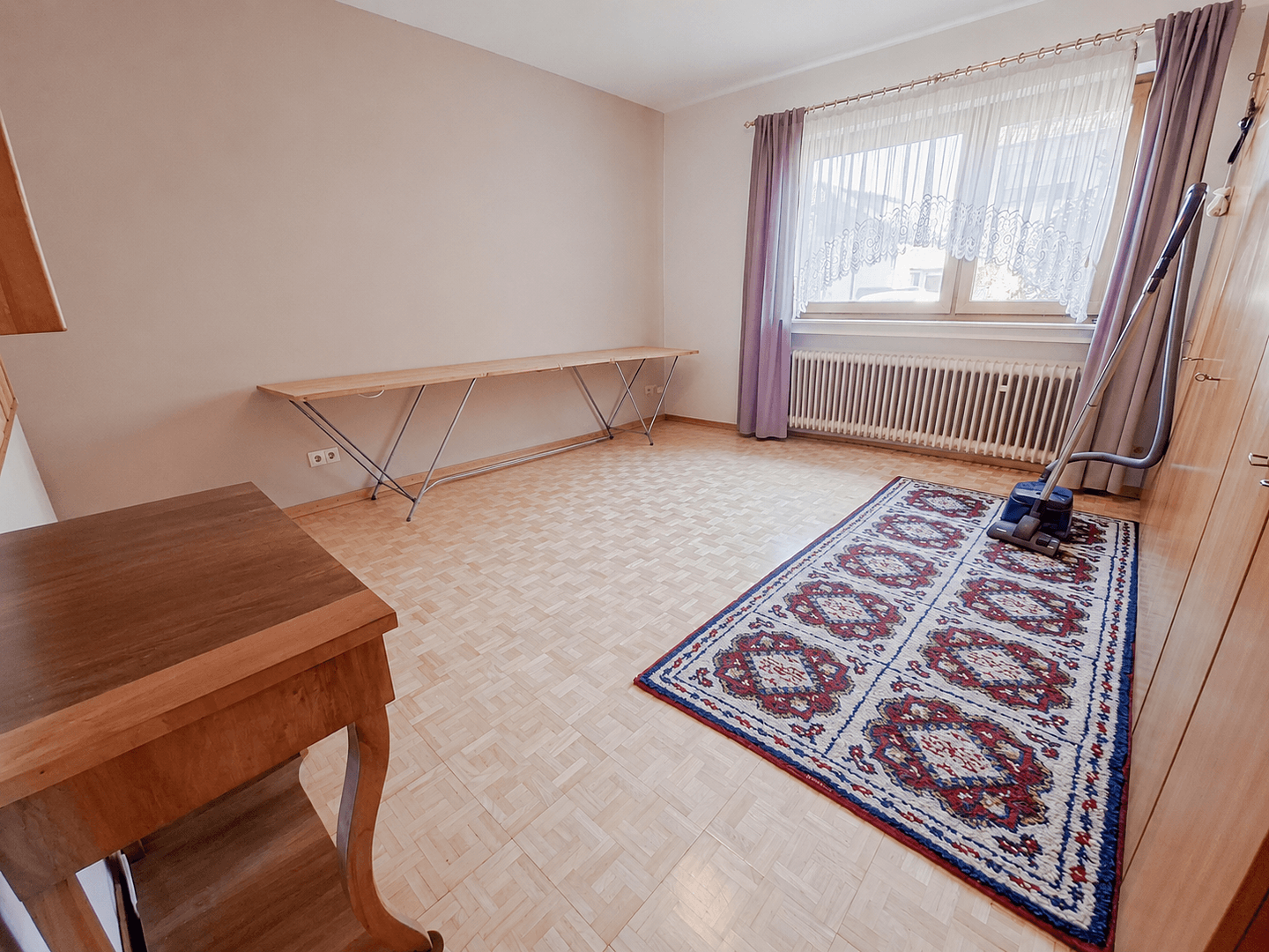 Prodej domu 150 m², pozemek 868 m², Sudetenstraße 14, Bruchköbel, Hessen Prodej domu 150 m², pozemek 868 m², Sudetenstraße 14, Bruchköbel, Hessen