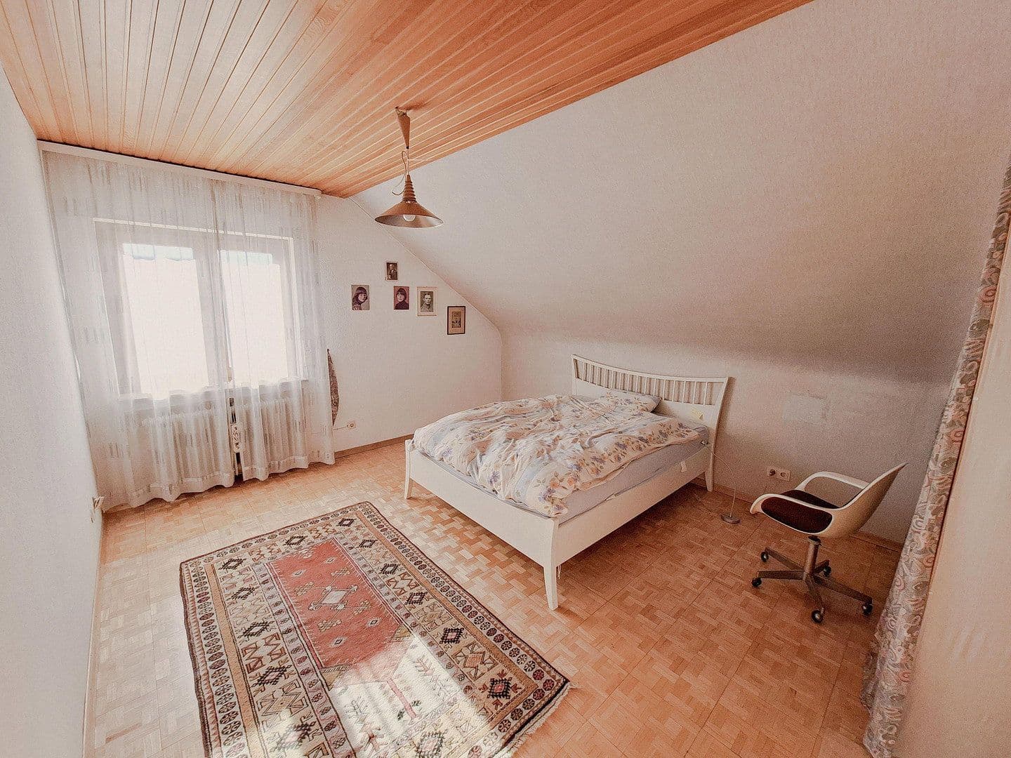 Prodej domu 150 m², pozemek 868 m², Sudetenstraße 14, Bruchköbel, Hessen Prodej domu 150 m², pozemek 868 m², Sudetenstraße 14, Bruchköbel, Hessen