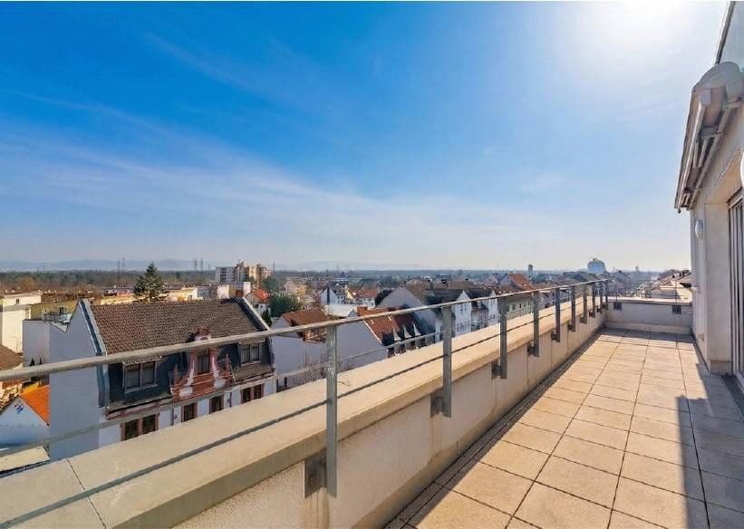 Pronájem bytu 2+1 58 m², Relaisstraße 2, Mannheim, Bádensko-Württembersko Pronájem bytu 2+1 58 m², Relaisstraße 2, Mannheim, Bádensko-Württembersko