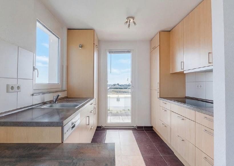 Pronájem bytu 2+1 58 m², Relaisstraße 2, Mannheim, Bádensko-Württembersko Pronájem bytu 2+1 58 m², Relaisstraße 2, Mannheim, Bádensko-Württembersko