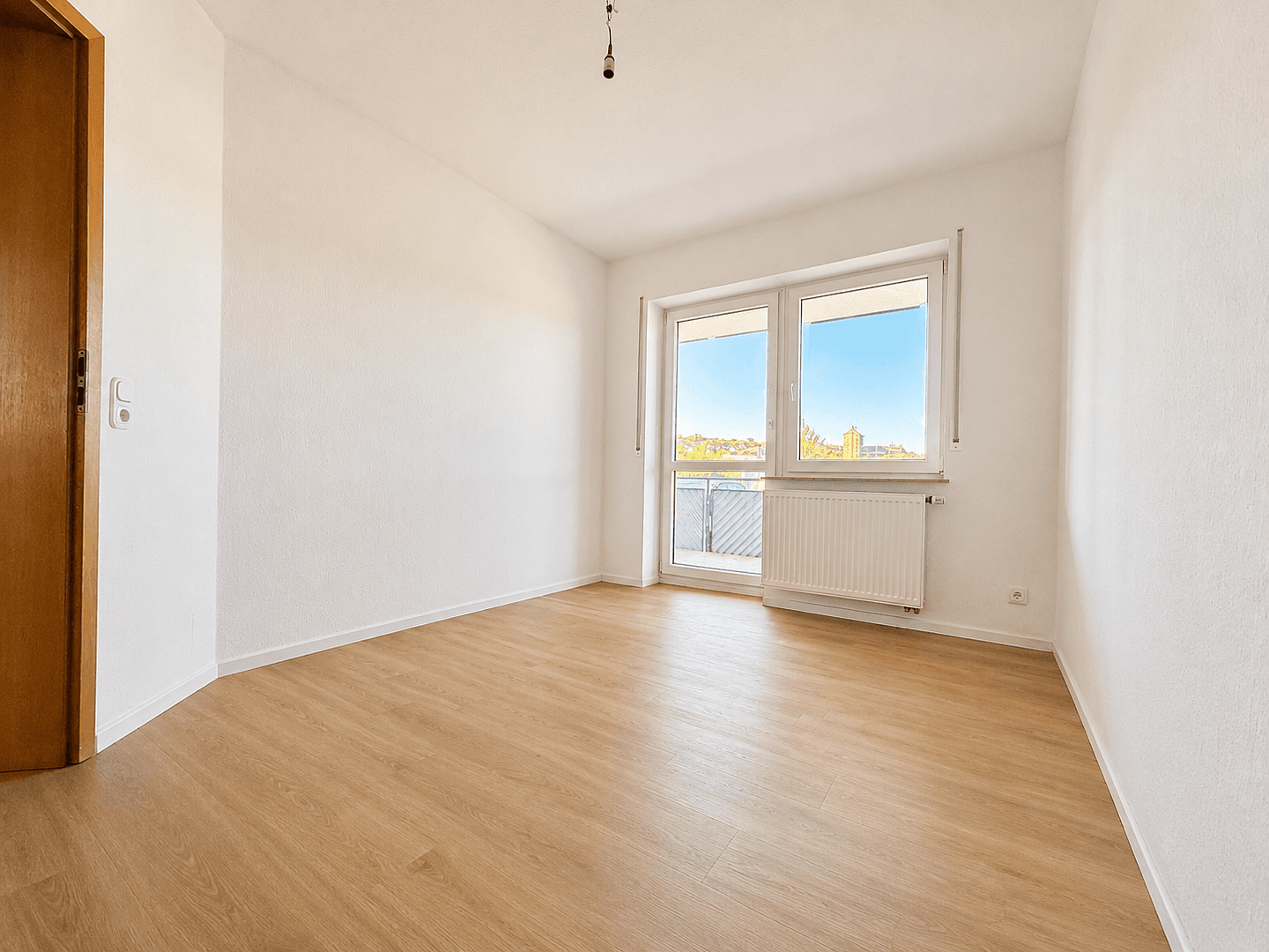 Pronájem bytu 3+1 85 m², Weikersheim, Bádensko-Württembersko Pronájem bytu 3+1 85 m², Weikersheim, Bádensko-Württembersko