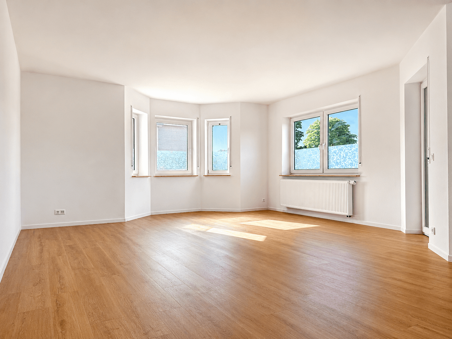 Pronájem bytu 3+1 85 m², Weikersheim, Bádensko-Württembersko Pronájem bytu 3+1 85 m², Weikersheim, Bádensko-Württembersko