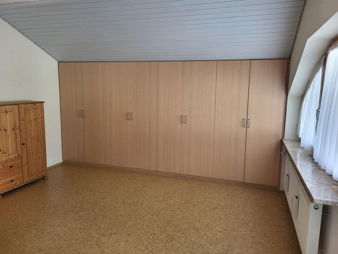 Prodej domu 180 m², pozemek 1.269 m², Marklkofen, Bavorsko Prodej domu 180 m², pozemek 1.269 m², Marklkofen, Bavorsko