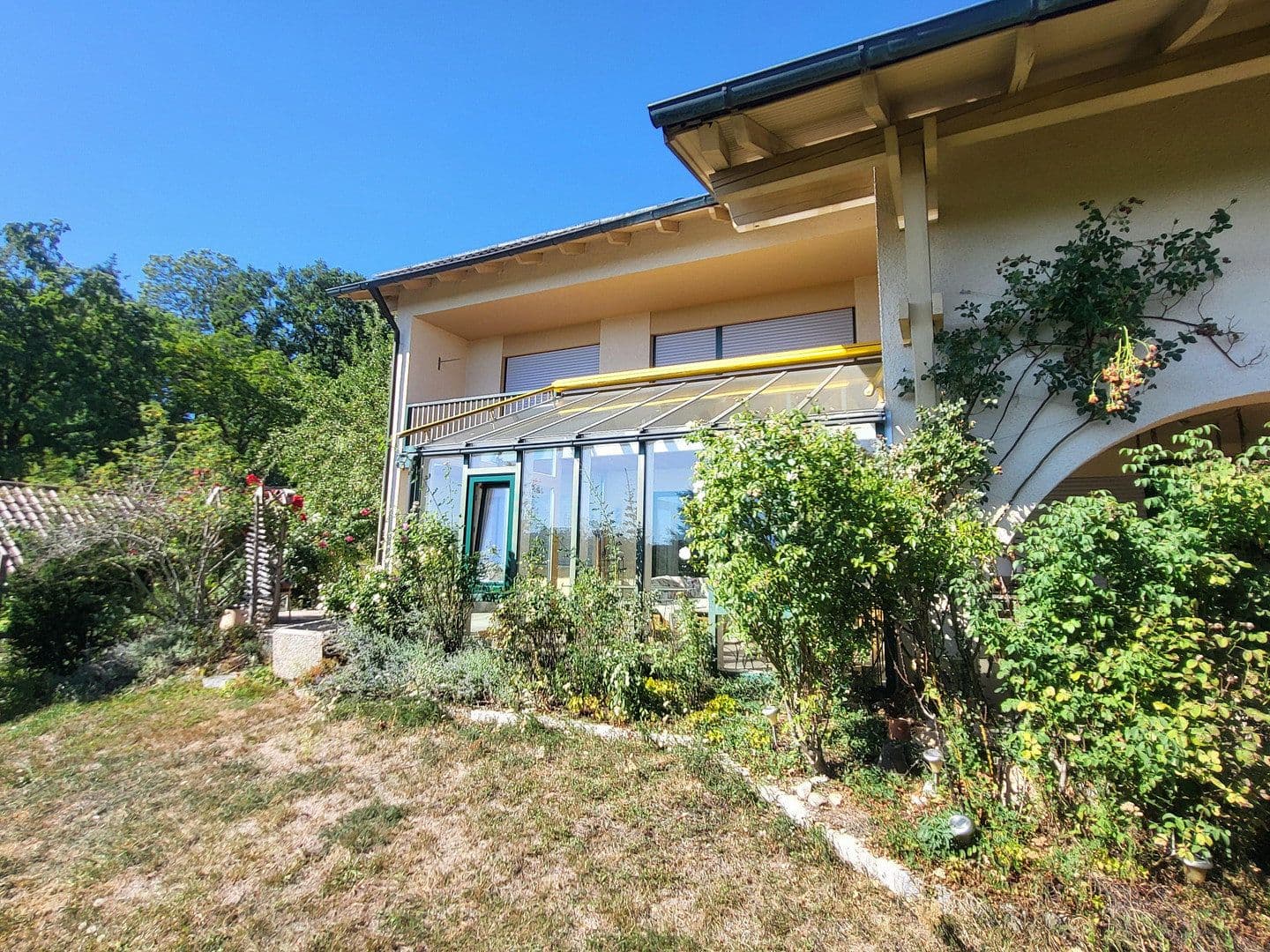 Prodej domu 180 m², pozemek 1.269 m², Marklkofen, Bavorsko Prodej domu 180 m², pozemek 1.269 m², Marklkofen, Bavorsko