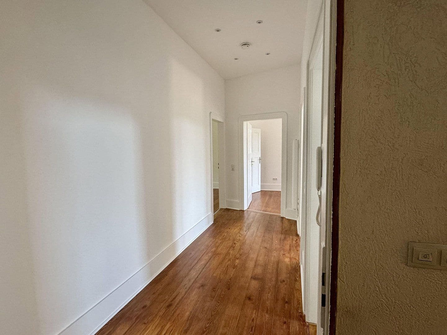 Pronájem bytu 2+1 68 m², Gerwigstr. 35, Karlsruhe, Bádensko-Württembersko Pronájem bytu 2+1 68 m², Gerwigstr. 35, Karlsruhe, Bádensko-Württembersko