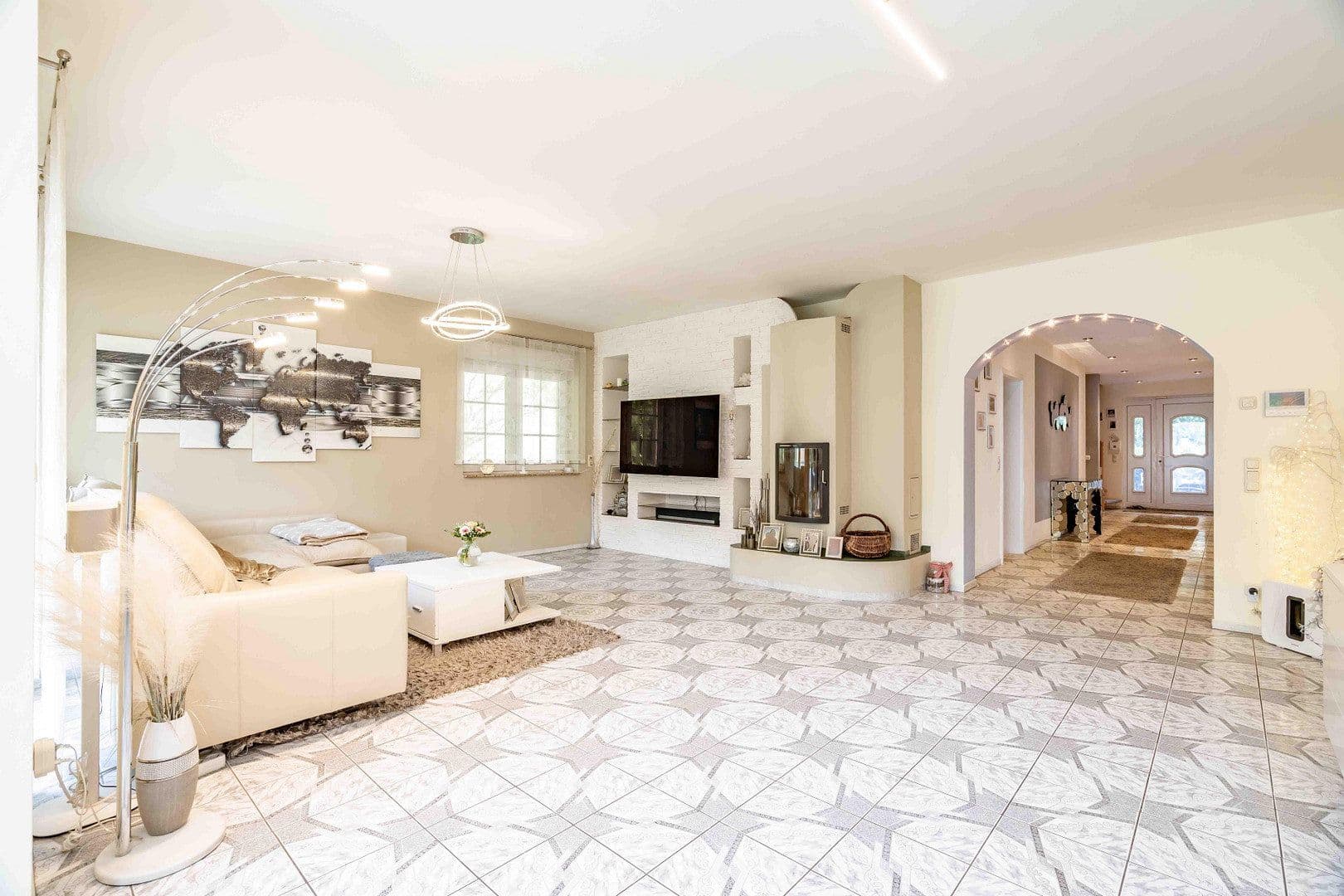Prodej domu 242 m², pozemek 995 m², Kleinmachnow, Braniborsko Prodej domu 242 m², pozemek 995 m², Kleinmachnow, Braniborsko