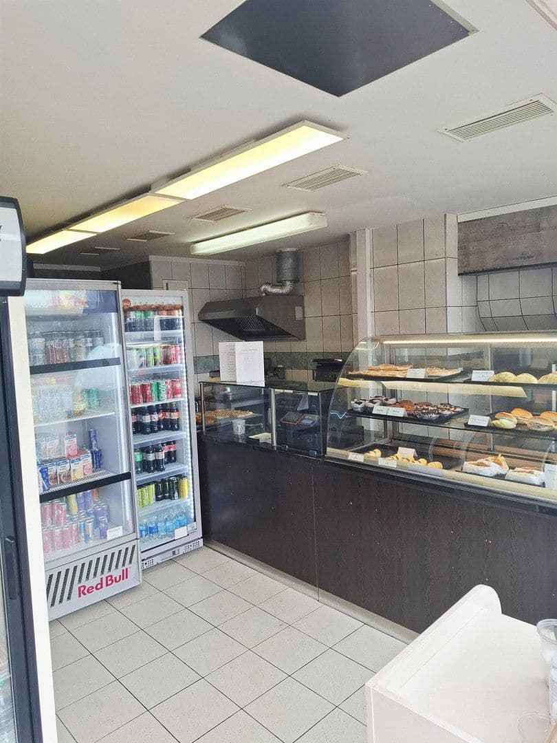 Prodej domu 380 m², pozemek 511 m², Andernach, Porýní-Falc Prodej domu 380 m², pozemek 511 m², Andernach, Porýní-Falc