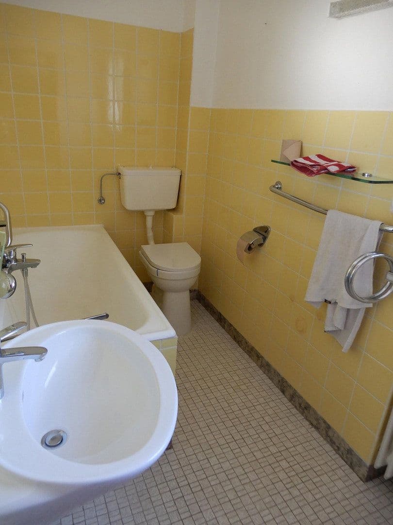 Prodej domu 100 m², pozemek 216 m², Königstein im Taunus, Hessen Prodej domu 100 m², pozemek 216 m², Königstein im Taunus, Hessen