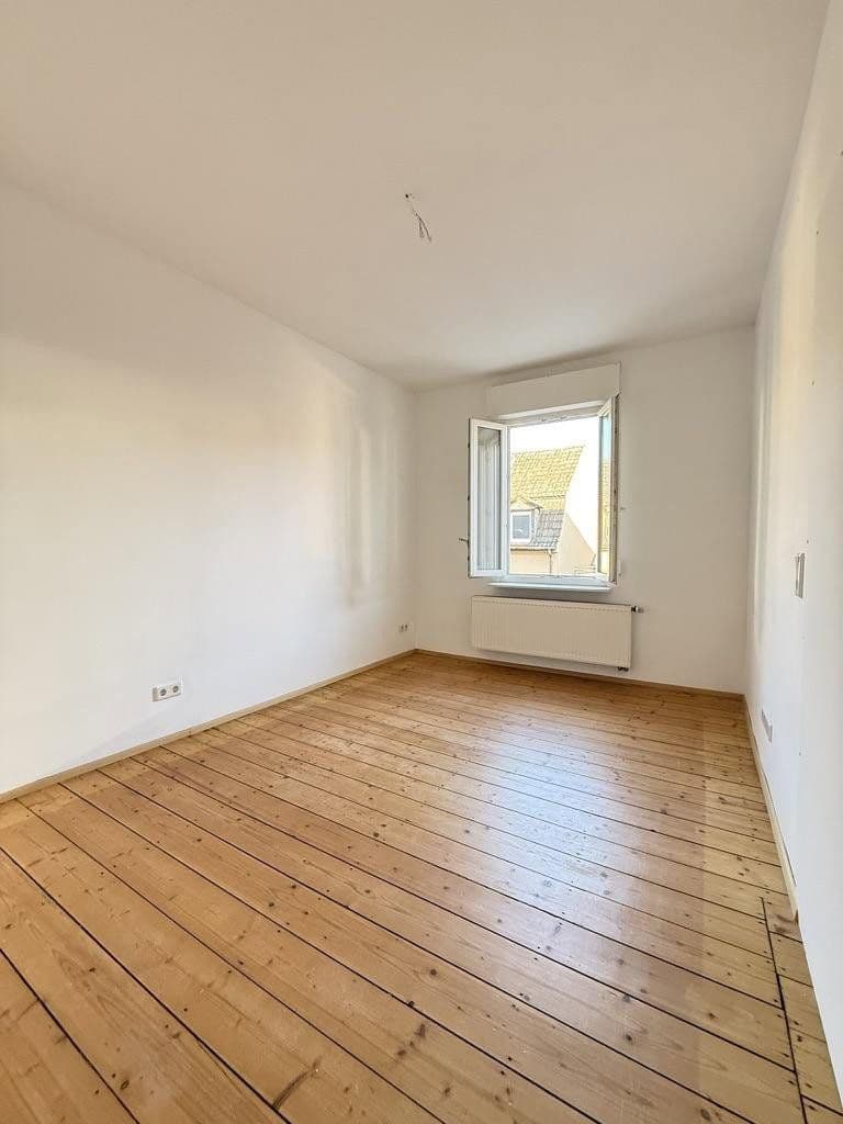 Prodej domu 223 m², pozemek 365 m², Singen (Hohentwiel), Bádensko-Württembersko Prodej domu 223 m², pozemek 365 m², Singen (Hohentwiel), Bádensko-Württembersko