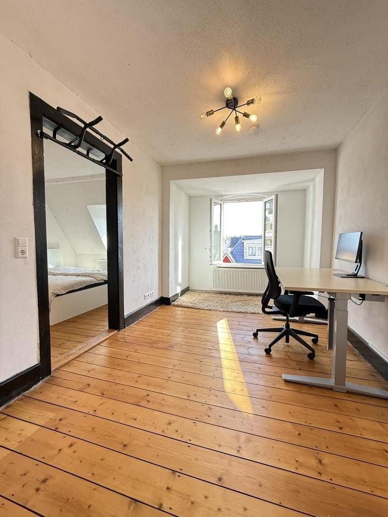 Prodej domu 223 m², pozemek 365 m², Singen (Hohentwiel), Bádensko-Württembersko Prodej domu 223 m², pozemek 365 m², Singen (Hohentwiel), Bádensko-Württembersko