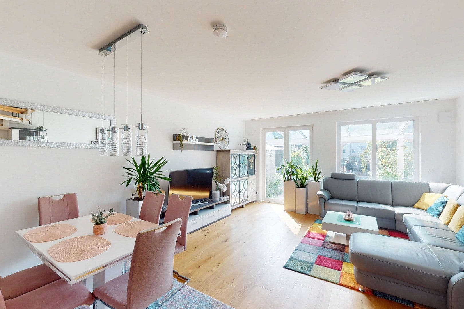 Prodej domu 144 m², pozemek 141 m², Berlin, Berlín Prodej domu 144 m², pozemek 141 m², Berlin, Berlín