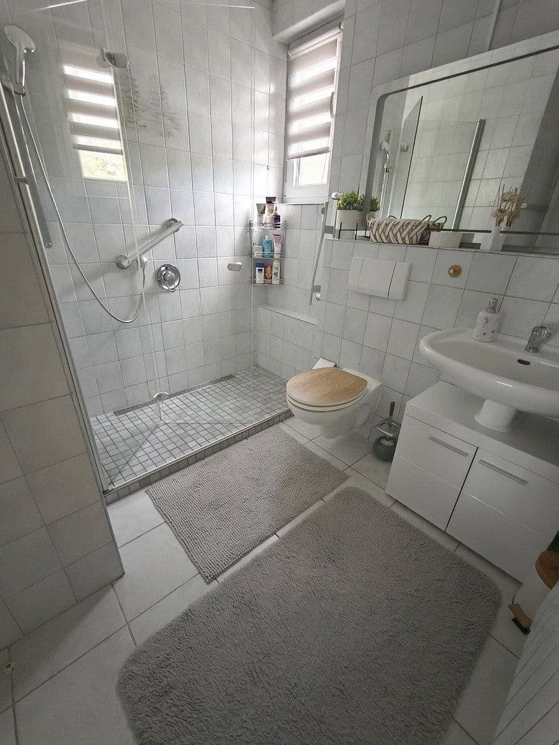 Prodej domu 103 m², pozemek 251 m², Gütersloh, Severní Porýní-Vestfálsko Prodej domu 103 m², pozemek 251 m², Gütersloh, Severní Porýní-Vestfálsko
