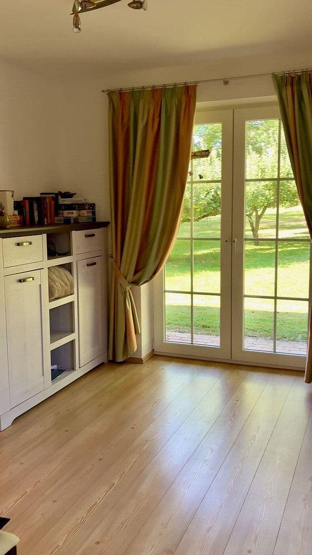 Prodej domu 130 m², pozemek 2.360 m², Poseritz, Mecklenburg-Vorpommern Prodej domu 130 m², pozemek 2.360 m², Poseritz, Mecklenburg-Vorpommern