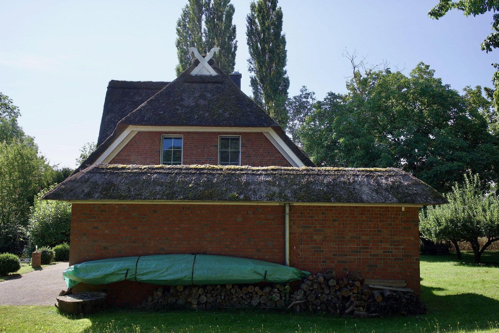Prodej domu 130 m², pozemek 2.360 m², Poseritz, Mecklenburg-Vorpommern Prodej domu 130 m², pozemek 2.360 m², Poseritz, Mecklenburg-Vorpommern