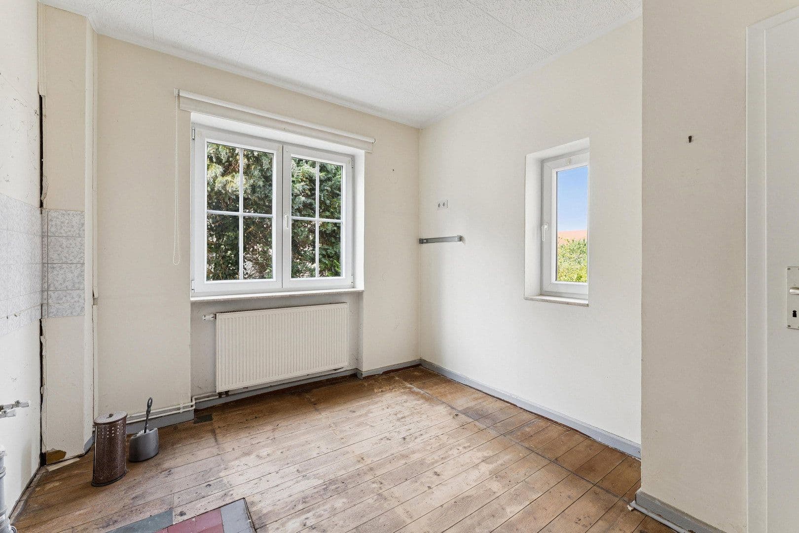 Prodej domu 140 m², pozemek 416 m², Freiheitsstrasse 13, Heilbad Heiligenstadt, Durynsko Prodej domu 140 m², pozemek 416 m², Freiheitsstrasse 13, Heilbad Heiligenstadt, Durynsko