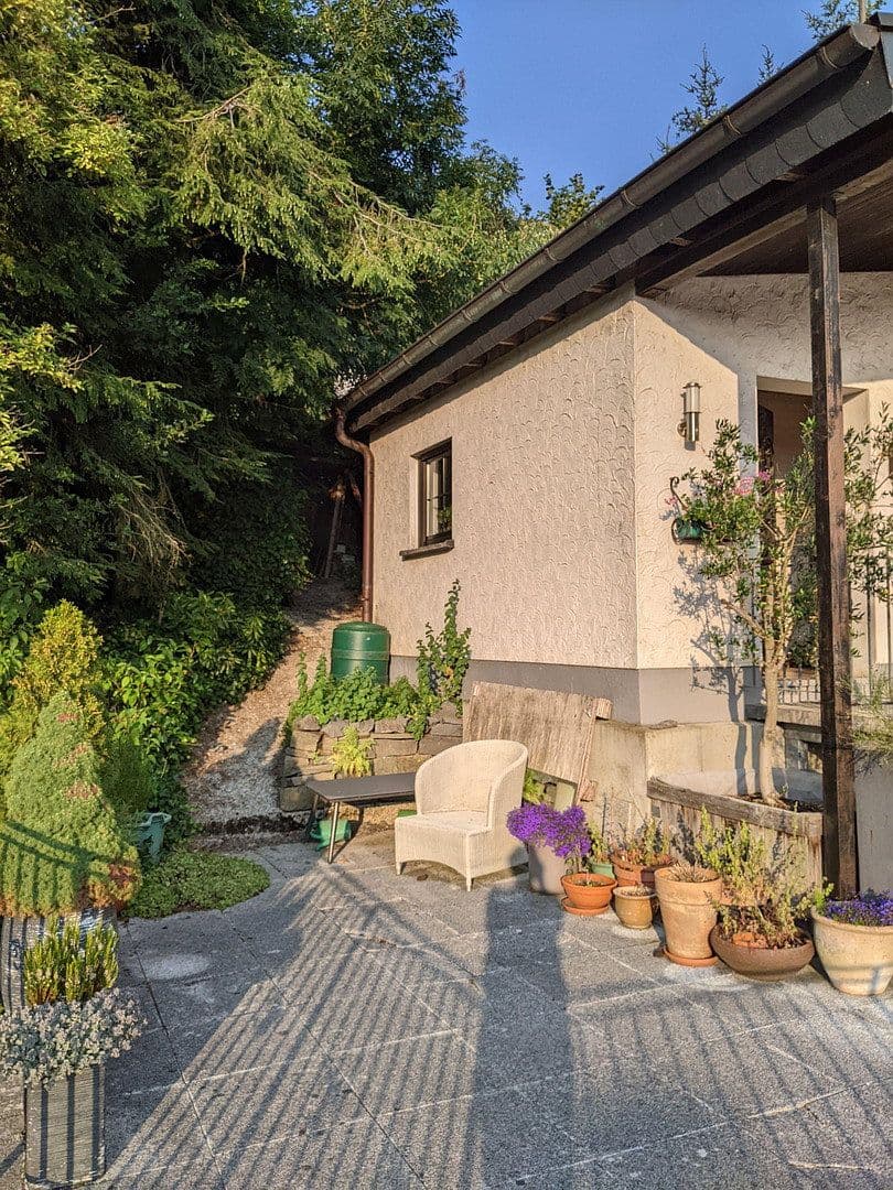 Prodej domu 118 m², pozemek 427 m², Reichshof, Severní Porýní-Vestfálsko Prodej domu 118 m², pozemek 427 m², Reichshof, Severní Porýní-Vestfálsko