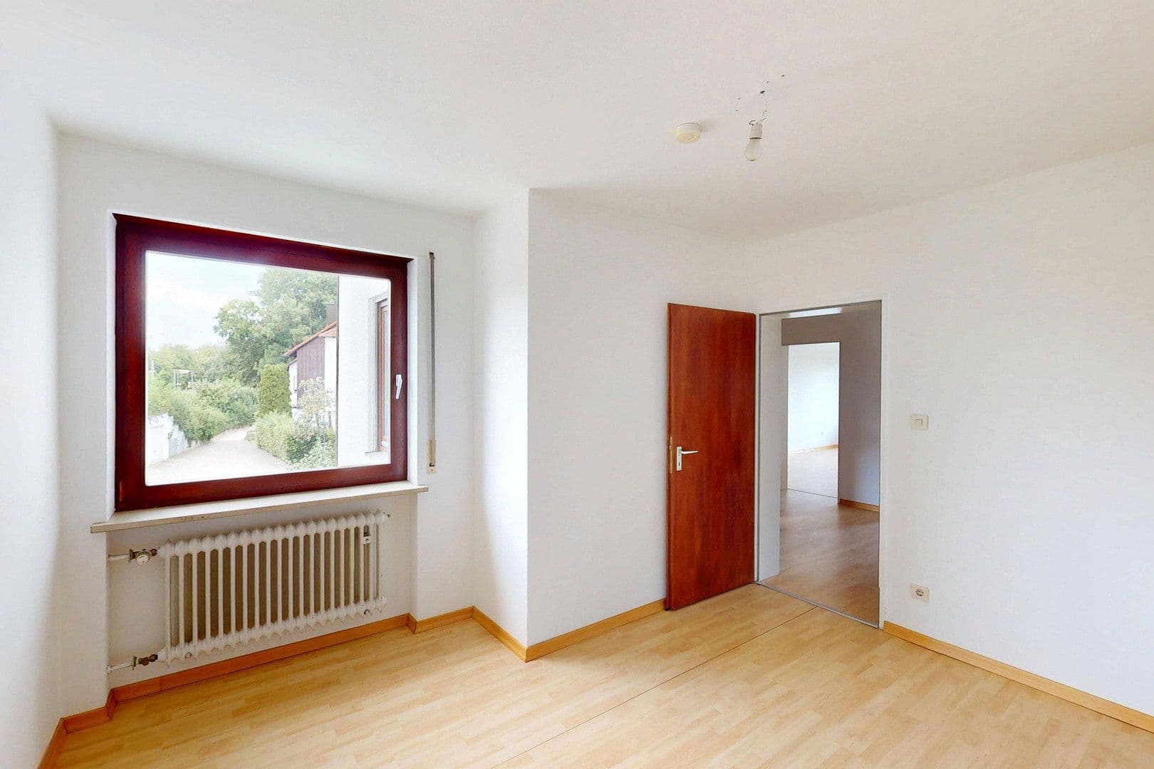 Prodej domu 143 m², pozemek 235 m², Donauschwabenstraße, Eching, Bavorsko Prodej domu 143 m², pozemek 235 m², Donauschwabenstraße, Eching, Bavorsko