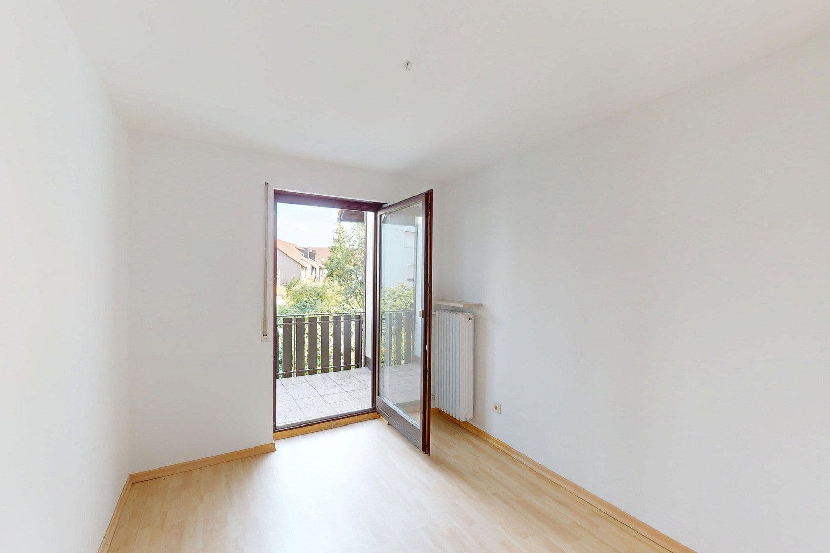Prodej domu 143 m², pozemek 235 m², Donauschwabenstraße, Eching, Bavorsko Prodej domu 143 m², pozemek 235 m², Donauschwabenstraße, Eching, Bavorsko
