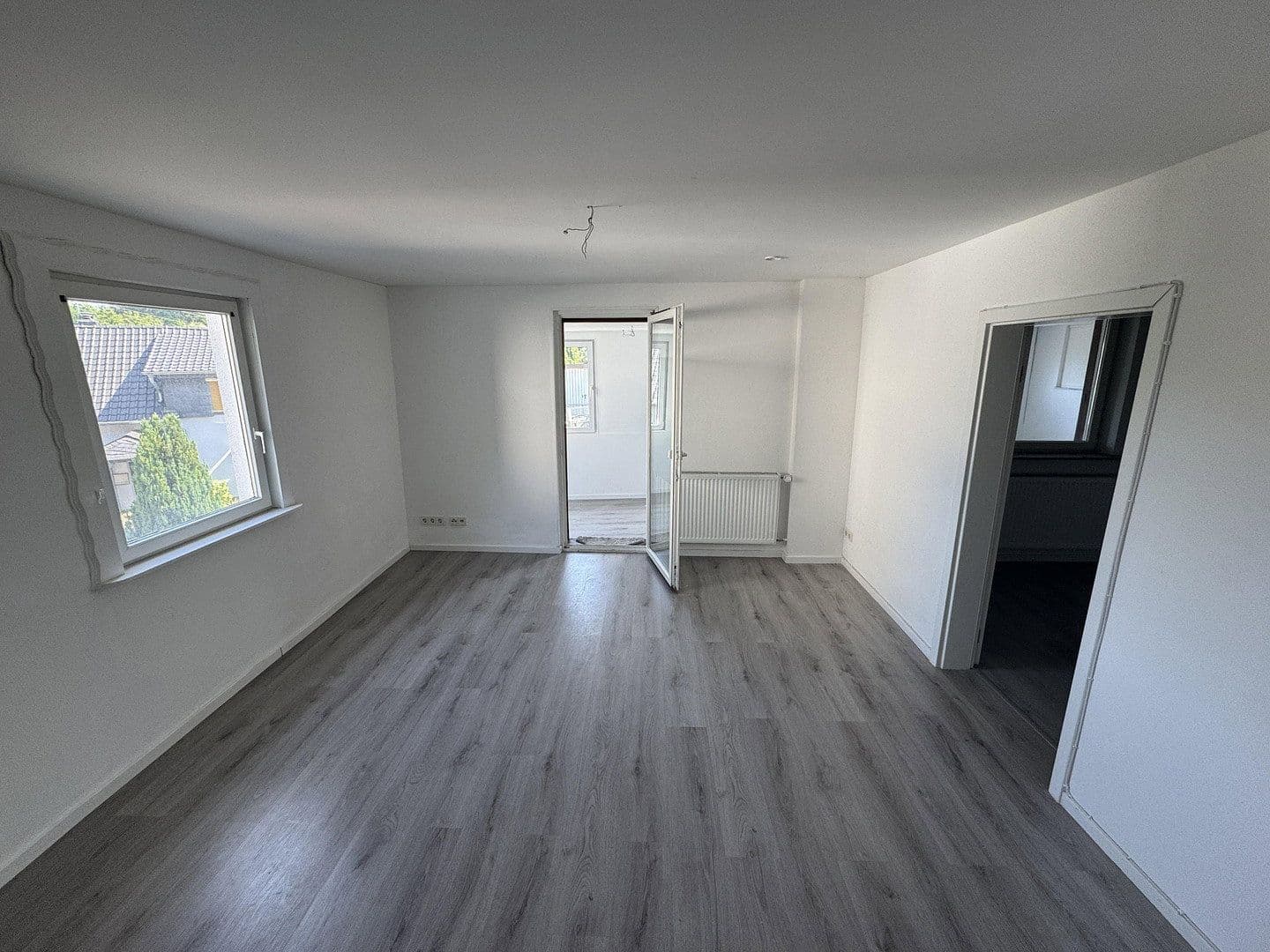 Prodej domu 115 m², pozemek 1.025 m², Im Hohlenfels 24, Kirn, Porýní-Falc Prodej domu 115 m², pozemek 1.025 m², Im Hohlenfels 24, Kirn, Porýní-Falc