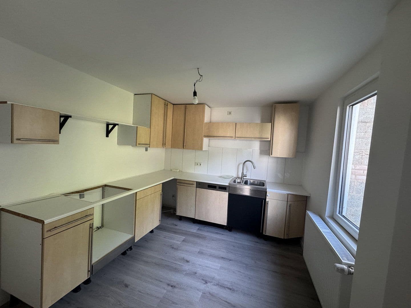 Prodej domu 115 m², pozemek 1.025 m², Im Hohlenfels 24, Kirn, Porýní-Falc Prodej domu 115 m², pozemek 1.025 m², Im Hohlenfels 24, Kirn, Porýní-Falc