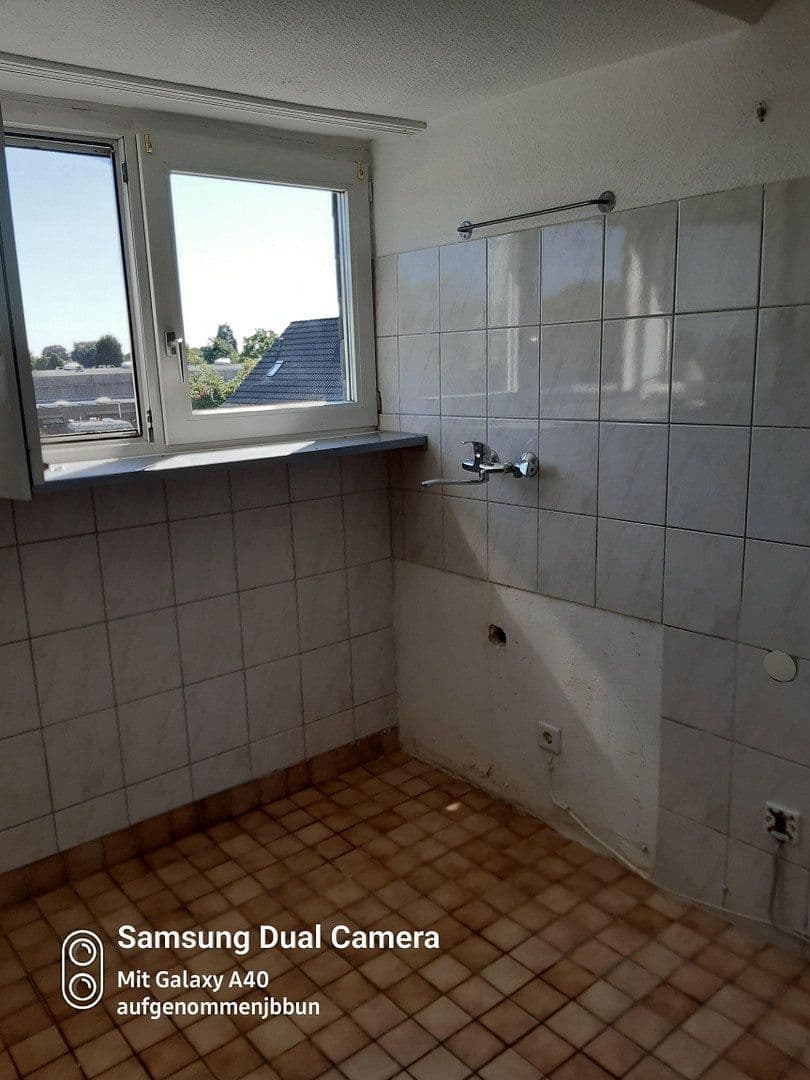 Pronájem bytu 3+1 72 m², KREFELD, Severní Porýní-Vestfálsko Pronájem bytu 3+1 72 m², KREFELD, Severní Porýní-Vestfálsko