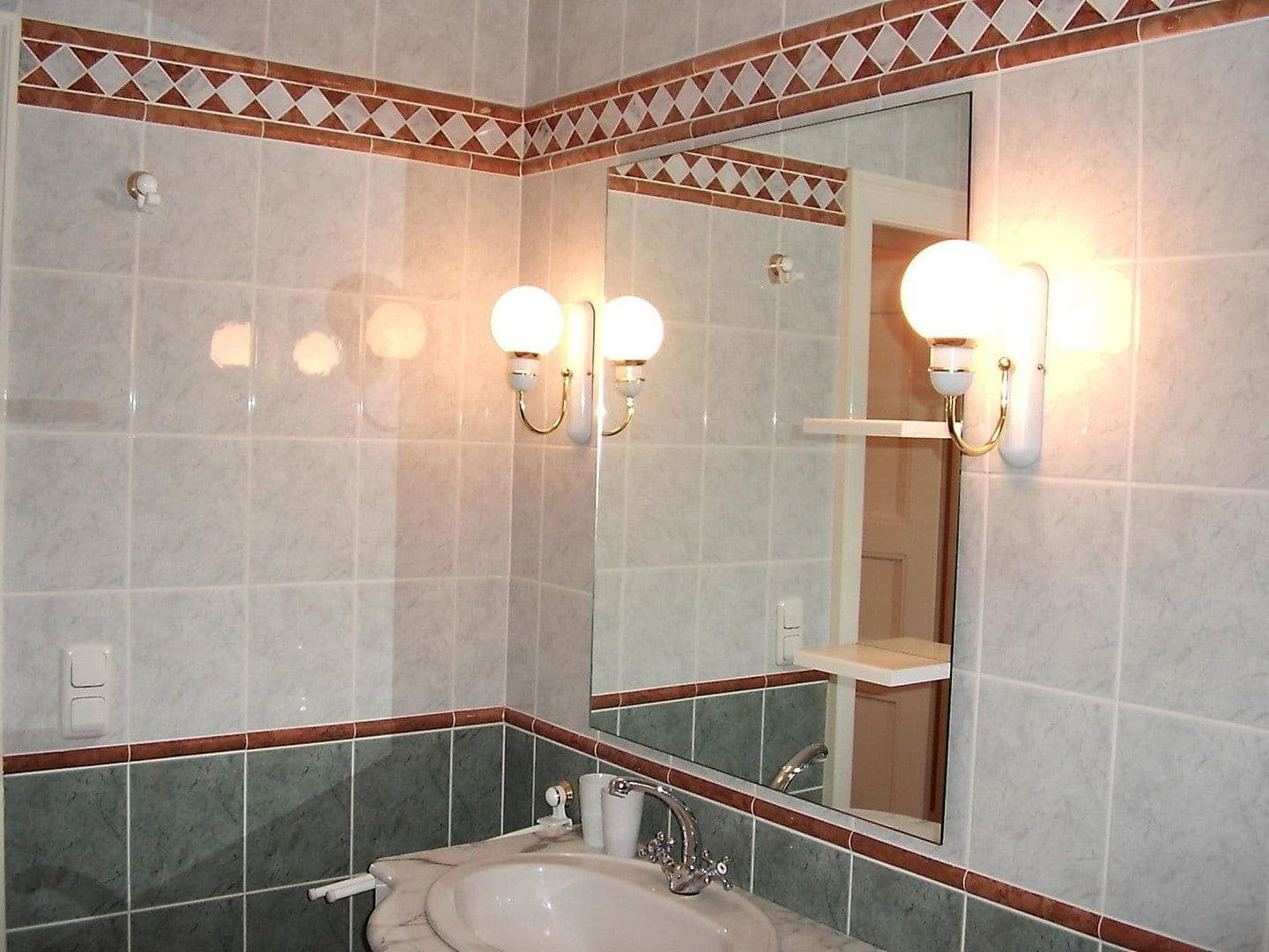 Prodej bytu 4+1 83 m², Brucknerstraße 15, Weimar, Durynsko Prodej bytu 4+1 83 m², Brucknerstraße 15, Weimar, Durynsko