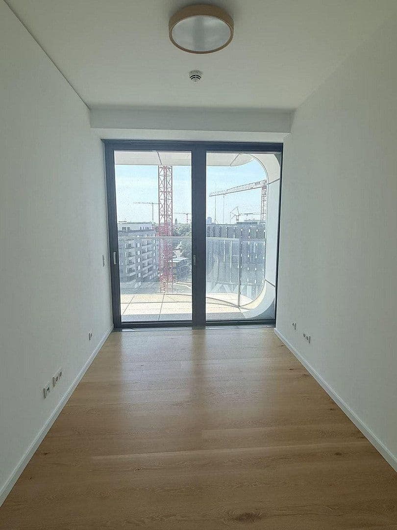 Prodej bytu 4+1 110 m², Europa-Allee 2, Frankfurt am Main, Hessen Prodej bytu 4+1 110 m², Europa-Allee 2, Frankfurt am Main, Hessen