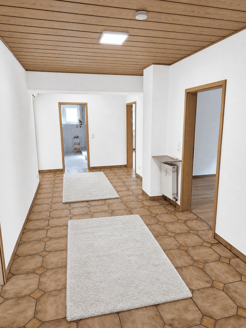 Pronájem bytu 4+1 125 m², Neuberg, Hessen Pronájem bytu 4+1 125 m², Neuberg, Hessen