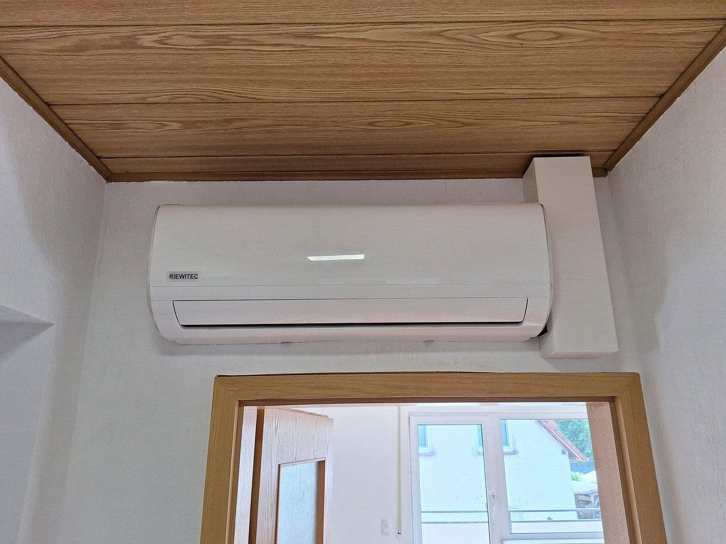 Pronájem bytu 4+1 125 m², Neuberg, Hessen Pronájem bytu 4+1 125 m², Neuberg, Hessen