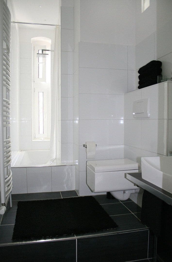Prodej bytu 2+1 50 m², Berlin, Berlín Prodej bytu 2+1 50 m², Berlin, Berlín