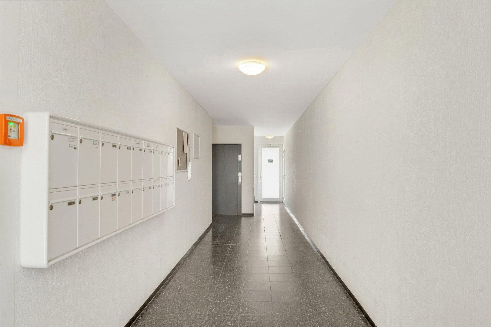 Prodej bytu 2+1 50 m², Aloys-Schulte-Straße 37, Bonn, Severní Porýní-Vestfálsko Prodej bytu 2+1 50 m², Aloys-Schulte-Straße 37, Bonn, Severní Porýní-Vestfálsko