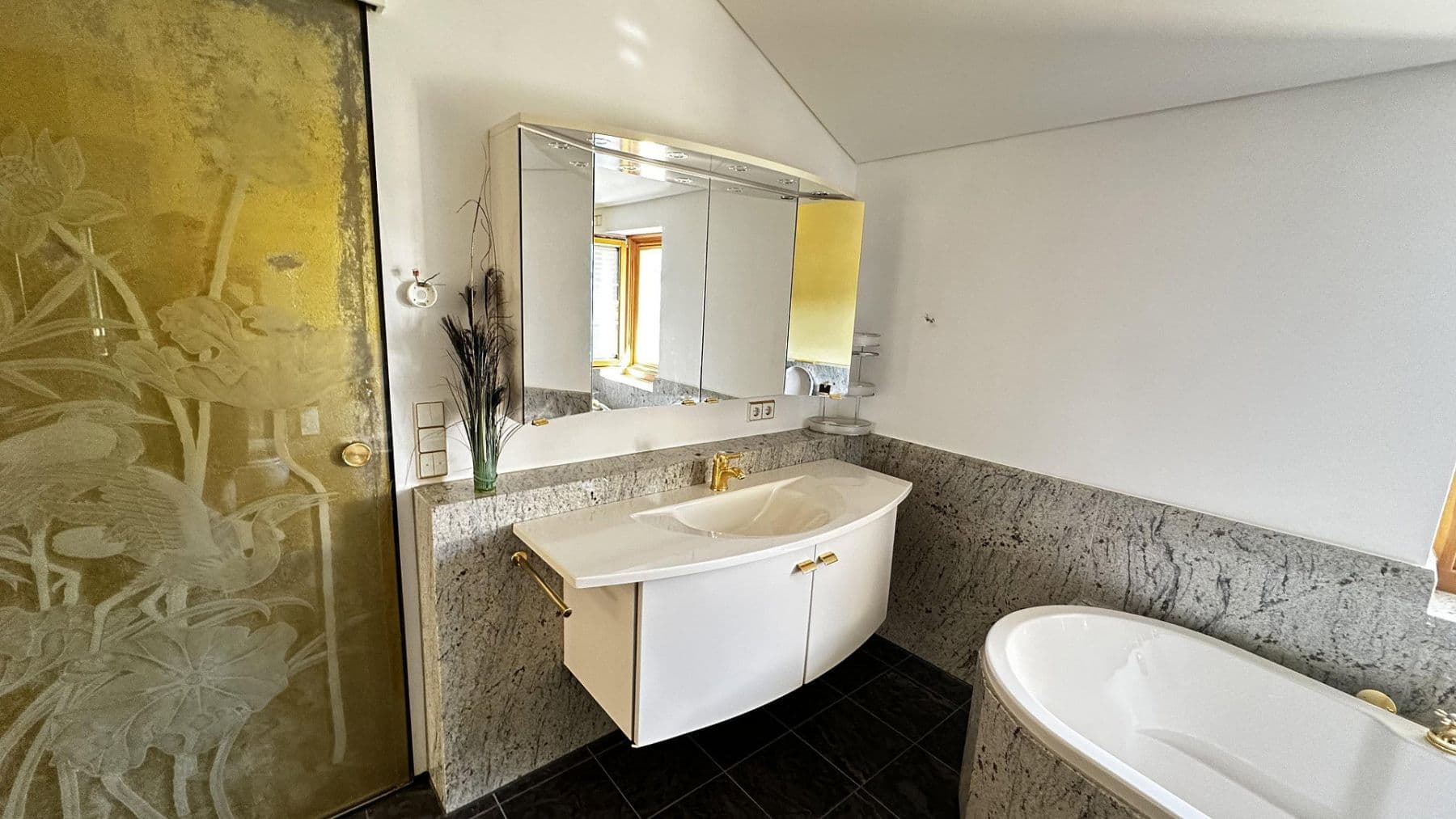 Pronájem bytu 2+1 69 m², Bad Herrenalb, Bádensko-Württembersko Pronájem bytu 2+1 69 m², Bad Herrenalb, Bádensko-Württembersko