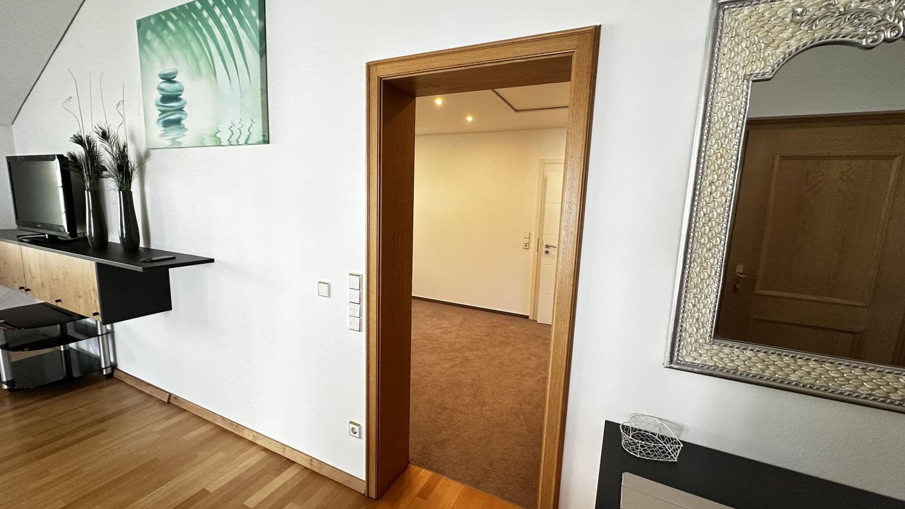 Pronájem bytu 2+1 69 m², Bad Herrenalb, Bádensko-Württembersko Pronájem bytu 2+1 69 m², Bad Herrenalb, Bádensko-Württembersko