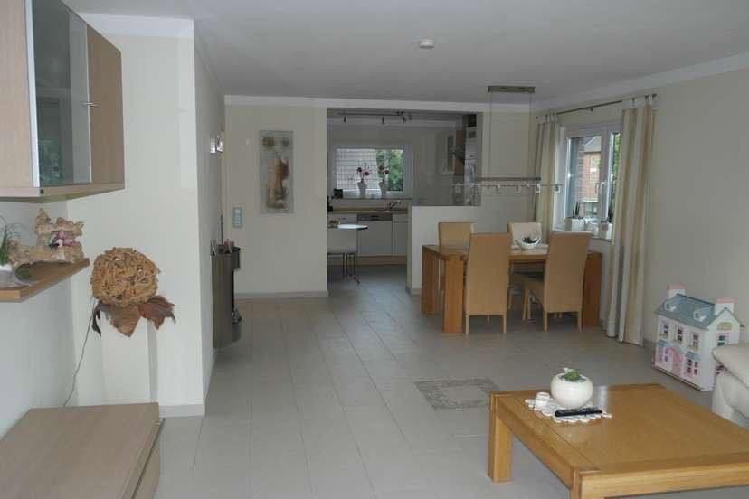Pronájem bytu 3+1 100 m², von- Werth Str. 10, Jüchen, Severní Porýní-Vestfálsko Pronájem bytu 3+1 100 m², von- Werth Str. 10, Jüchen, Severní Porýní-Vestfálsko