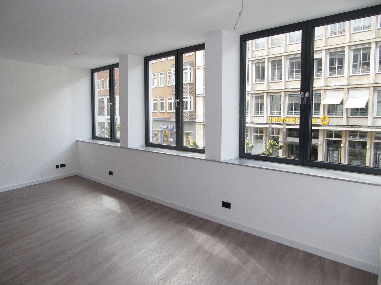 Pronájem bytu 2+1 59 m², Breite Str. 45, Lübeck, Šlesvicko-Holštýnsko Pronájem bytu 2+1 59 m², Breite Str. 45, Lübeck, Šlesvicko-Holštýnsko