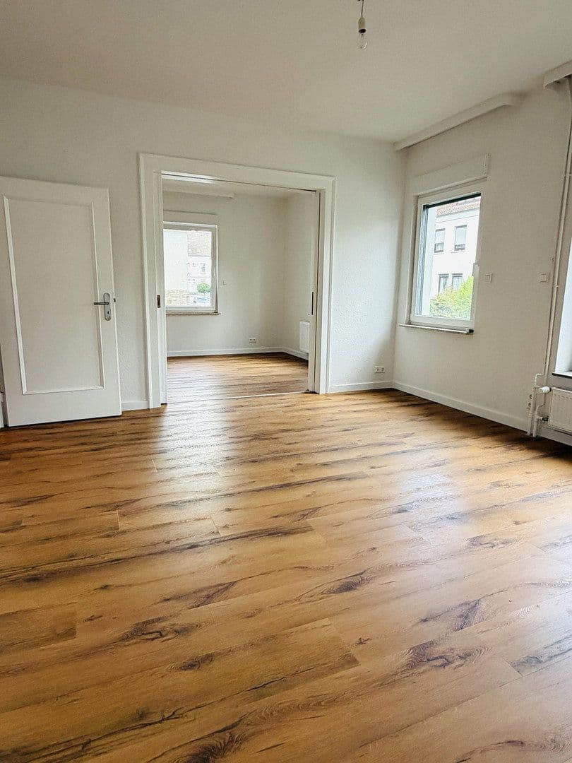 Pronájem domu 180 m², pozemek 800 m², Stadthagen, Dolní Sasko Pronájem domu 180 m², pozemek 800 m², Stadthagen, Dolní Sasko
