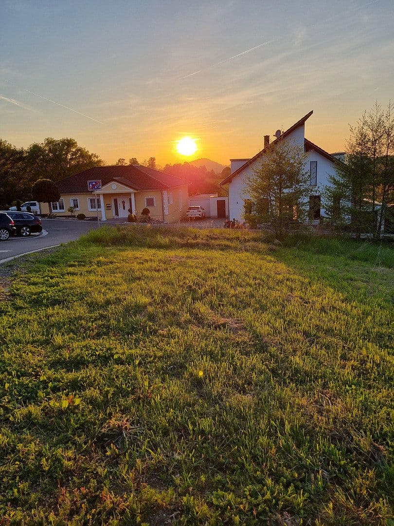 Prodej pozemku 459 m², Brombeerweg 1, Bad Honnef, Severní Porýní-Vestfálsko Prodej pozemku 459 m², Brombeerweg 1, Bad Honnef, Severní Porýní-Vestfálsko