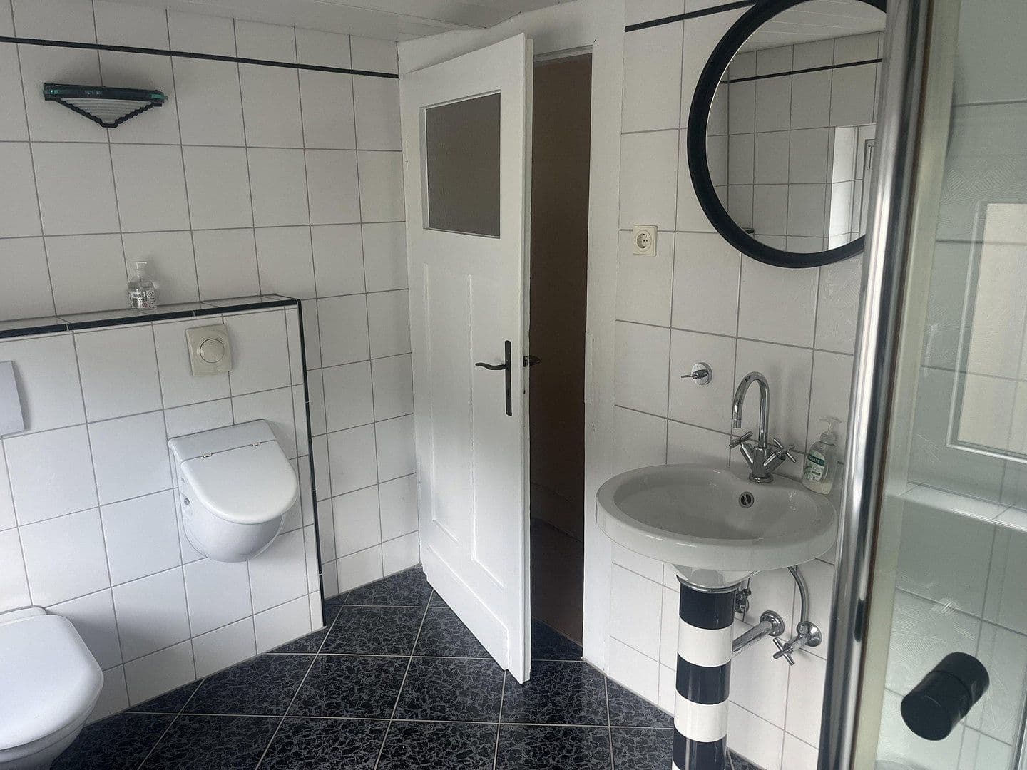 Pronájem bytu 3+1 100 m², Otmarstraße 22, Essen, Severní Porýní-Vestfálsko Pronájem bytu 3+1 100 m², Otmarstraße 22, Essen, Severní Porýní-Vestfálsko