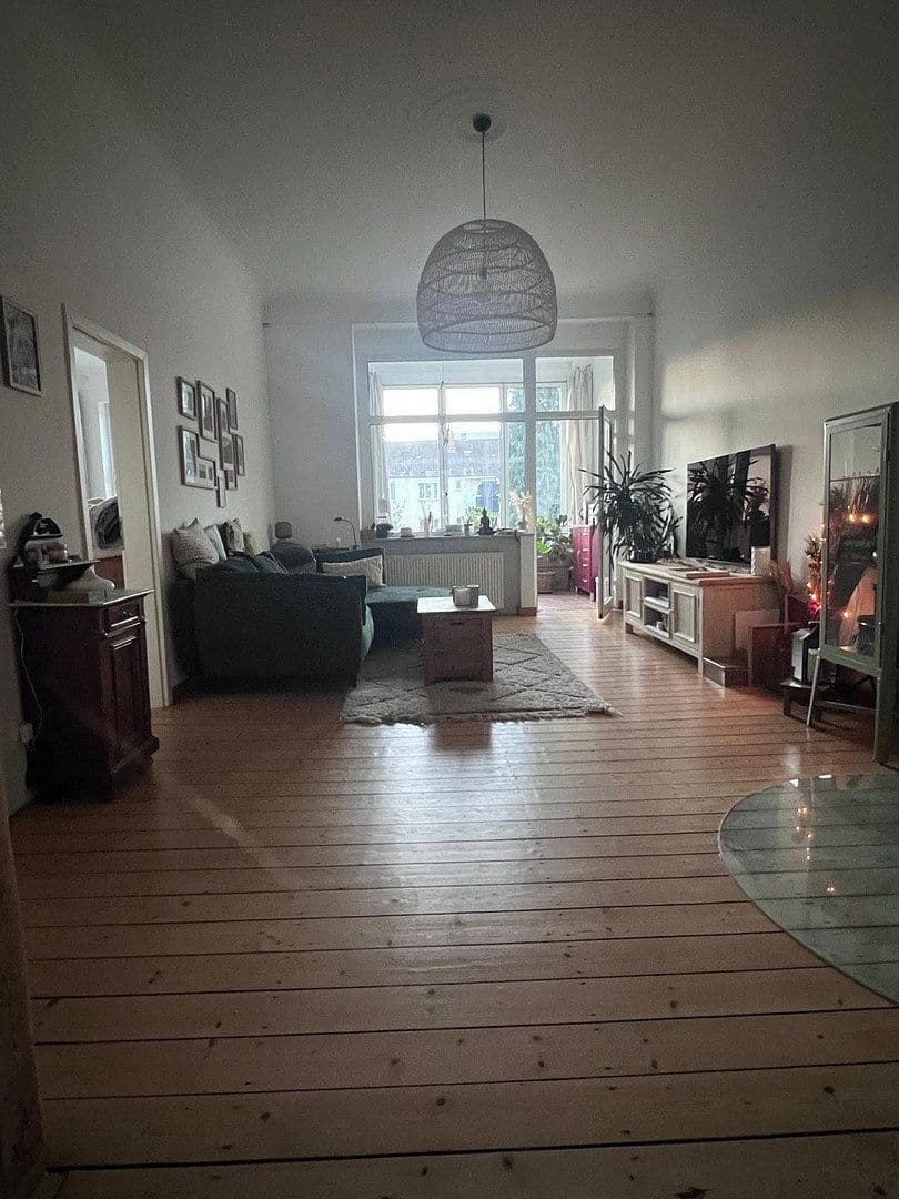 Pronájem bytu 3+1 100 m², Otmarstraße 22, Essen, Severní Porýní-Vestfálsko Pronájem bytu 3+1 100 m², Otmarstraße 22, Essen, Severní Porýní-Vestfálsko