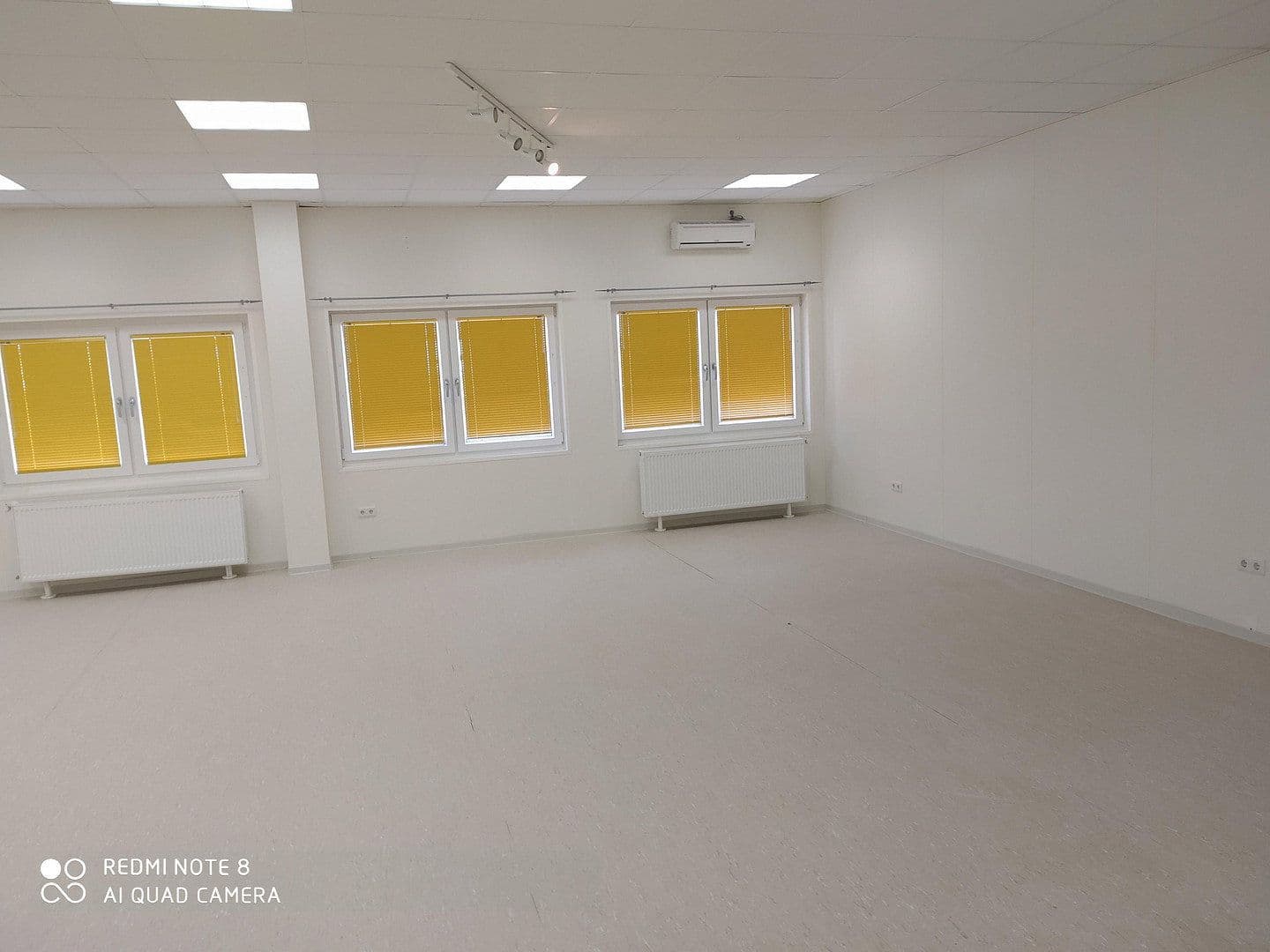 Prodej kanceláře 605 m², Lich, Hessen Prodej kanceláře 605 m², Lich, Hessen