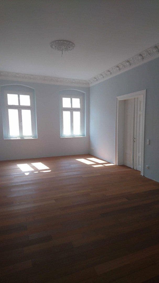 Prodej bytu 4+1 112 m², Naumburg (Saale), Sasko-Anhaltsko Prodej bytu 4+1 112 m², Naumburg (Saale), Sasko-Anhaltsko