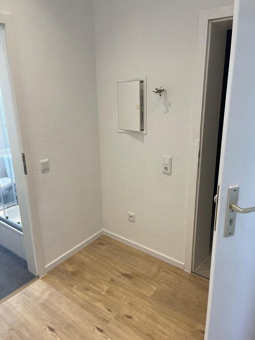 Pronájem bytu 2+1 40 m², Vereinstr. 100, Krefeld, Severní Porýní-Vestfálsko Pronájem bytu 2+1 40 m², Vereinstr. 100, Krefeld, Severní Porýní-Vestfálsko
