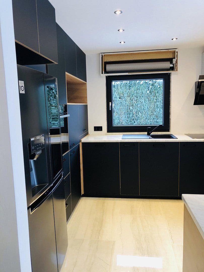 Prodej domu 216 m², pozemek 745 m², Werdohl, Severní Porýní-Vestfálsko Prodej domu 216 m², pozemek 745 m², Werdohl, Severní Porýní-Vestfálsko