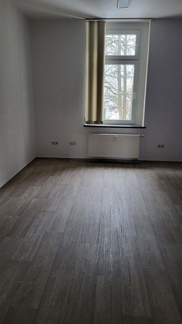 Prodej bytu 5+1 152 m², Limbach, Sasko Prodej bytu 5+1 152 m², Limbach, Sasko