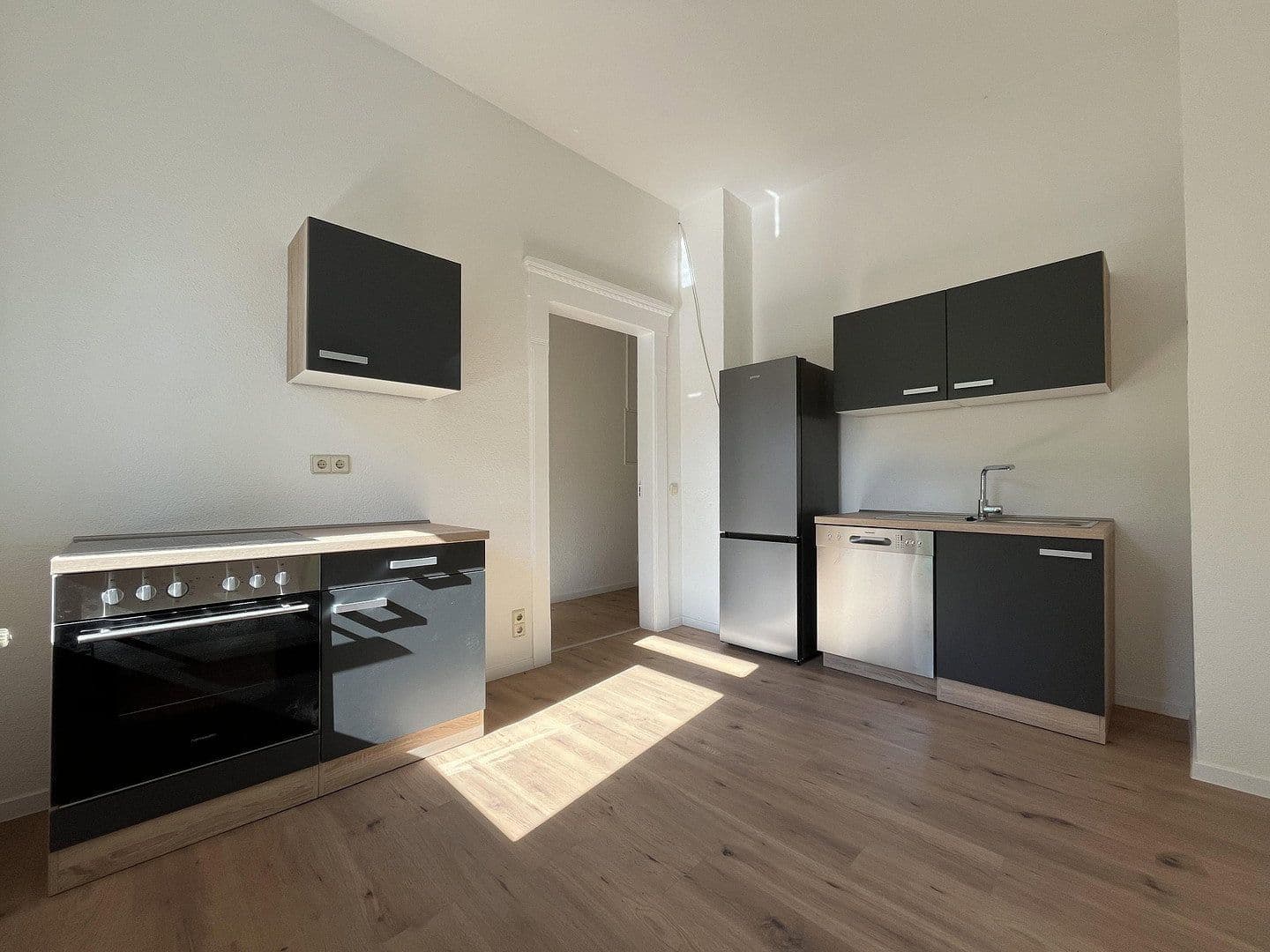 Pronájem bytu 3+1 85 m², Thomas-Mann-Straße 13, Cvikov, Sasko Pronájem bytu 3+1 85 m², Thomas-Mann-Straße 13, Cvikov, Sasko