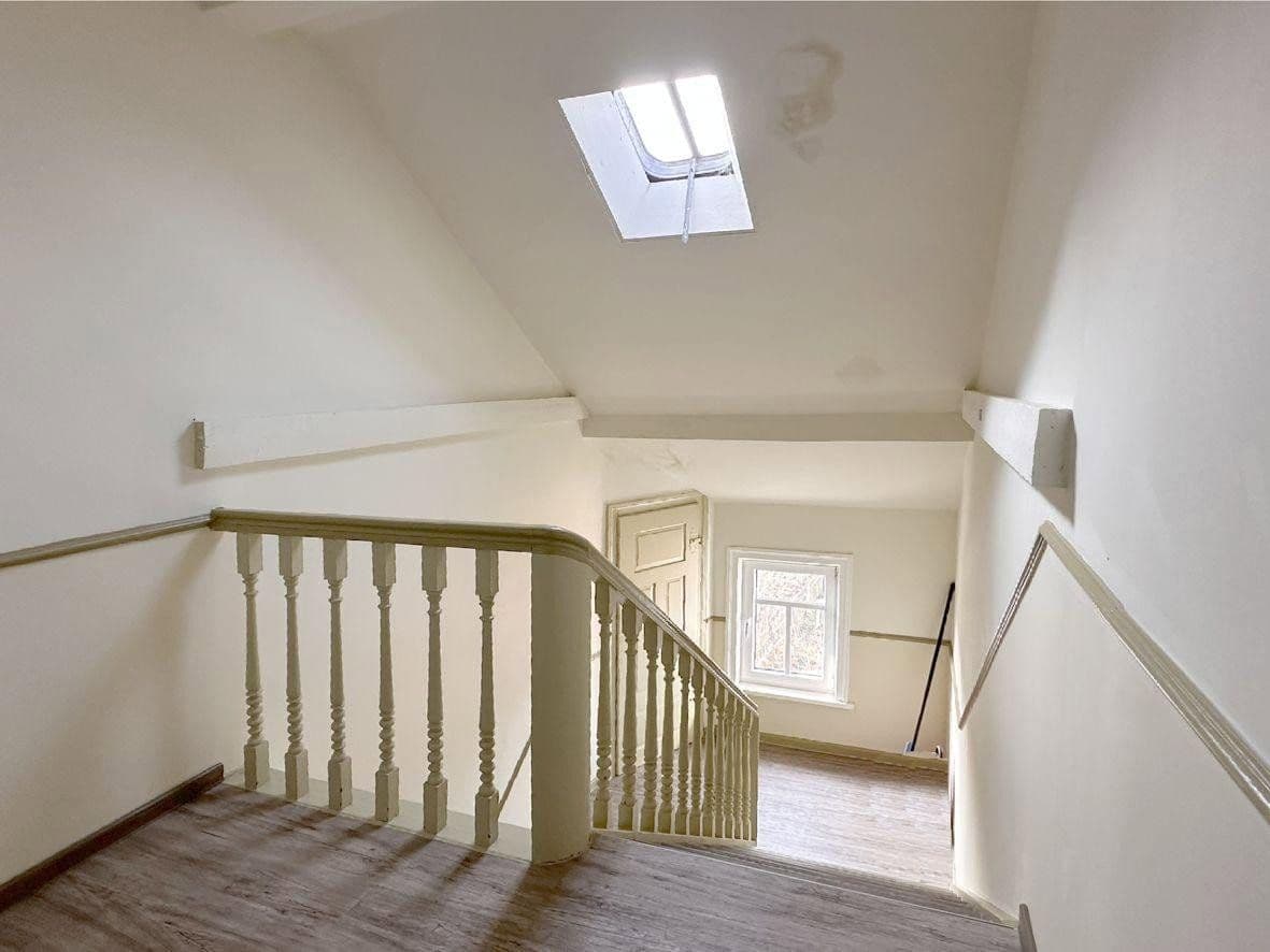 Prodej bytu 2+1 51 m², Helmboldstr. 3, Jena, Durynsko Prodej bytu 2+1 51 m², Helmboldstr. 3, Jena, Durynsko