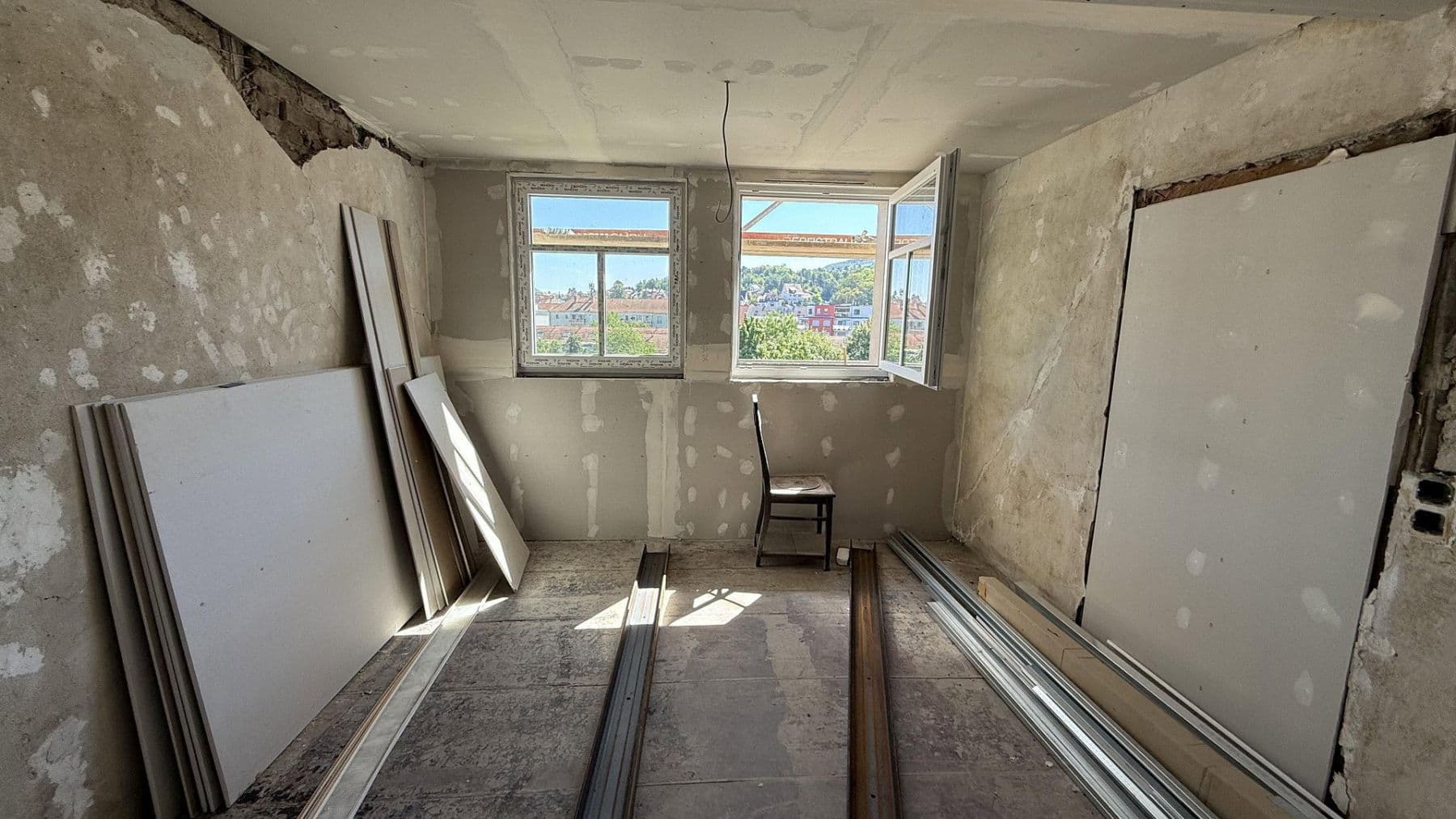 Prodej bytu 2+1 51 m², Helmboldstr. 3, Jena, Durynsko Prodej bytu 2+1 51 m², Helmboldstr. 3, Jena, Durynsko