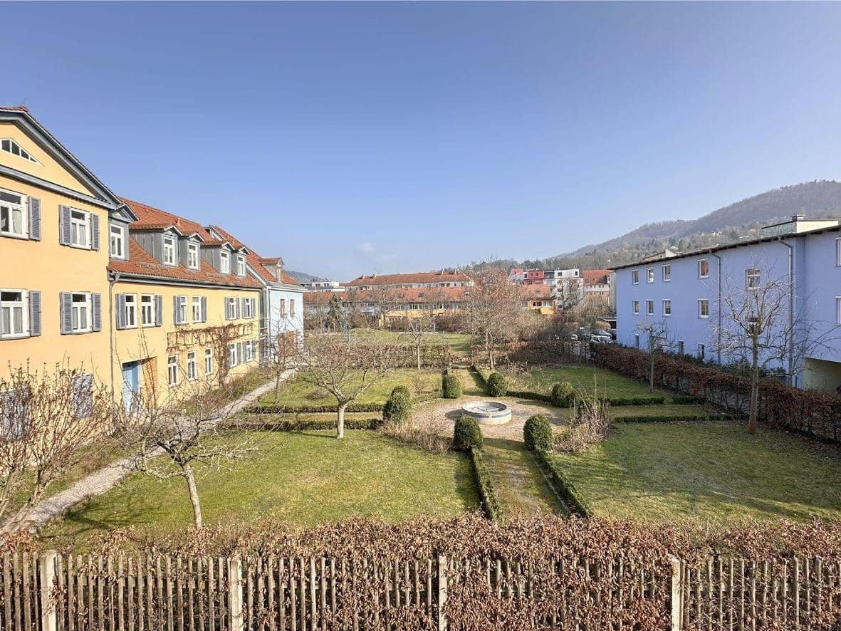 Prodej bytu 2+1 51 m², Helmboldstr. 3, Jena, Durynsko Prodej bytu 2+1 51 m², Helmboldstr. 3, Jena, Durynsko